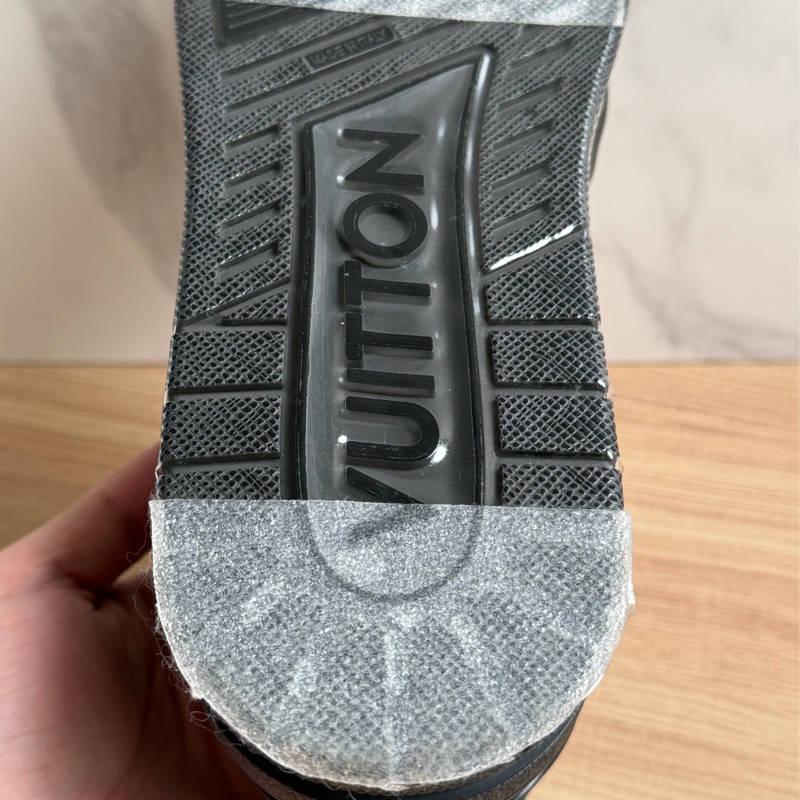 （99新 ）LV trainer 黑武士 皮革款-13