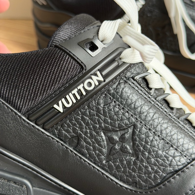 （99新 ）LV trainer 黑武士 皮革款-28