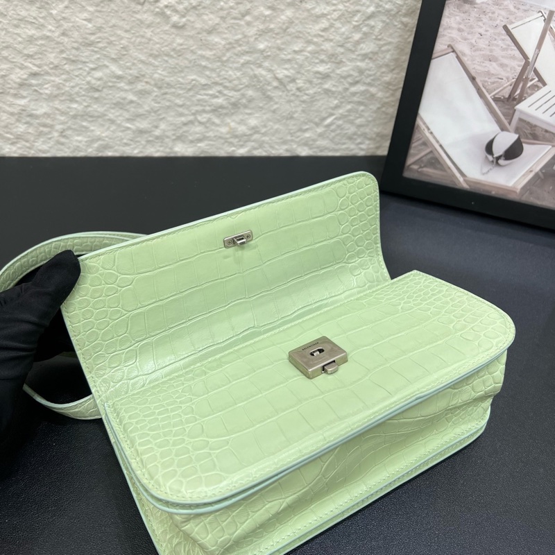 98新Balenciaga巴黎世家薄荷綠Gossip鰐魚紋斜挎包-5