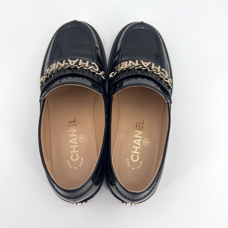 Chanel香奈兒 黑色漆皮樂福鞋-5
