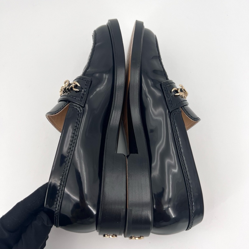 Chanel香奈兒 黑色漆皮樂福鞋-7