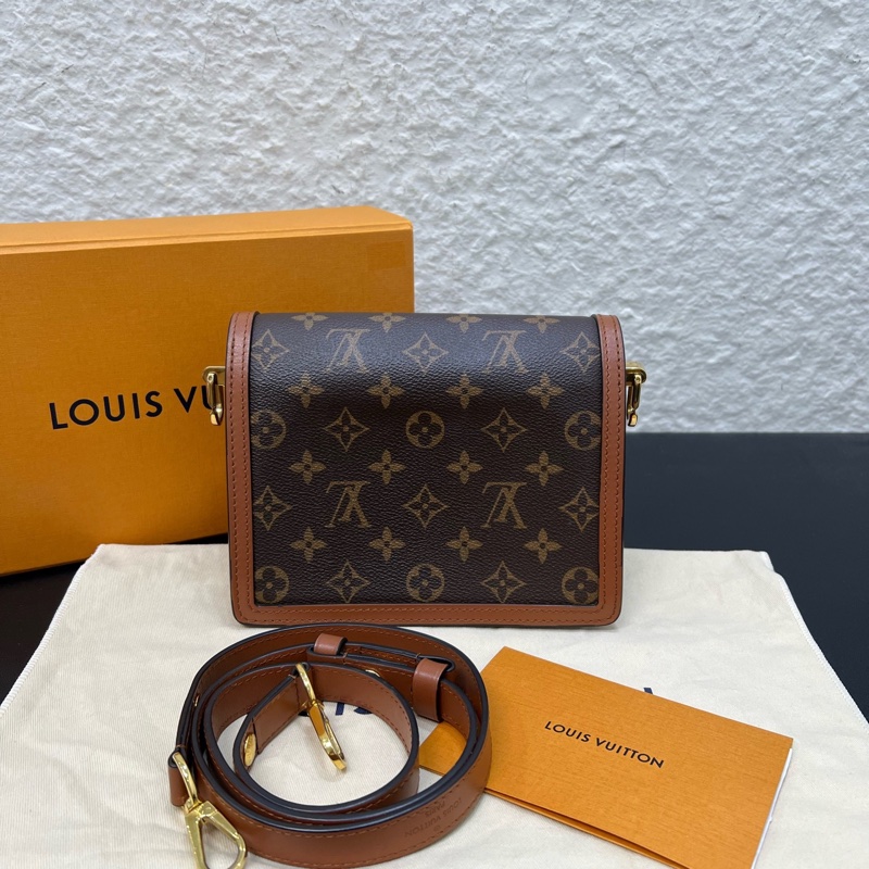 98新23年芯片款LV路易威登達芙妮小號-1