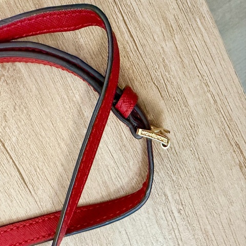 Michael Kors 正紅色迷你肩背包