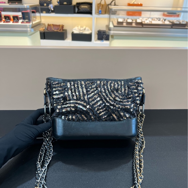 98新Chanel香奈兒秀款黑金亮片小號流浪包單肩斜挎包-2