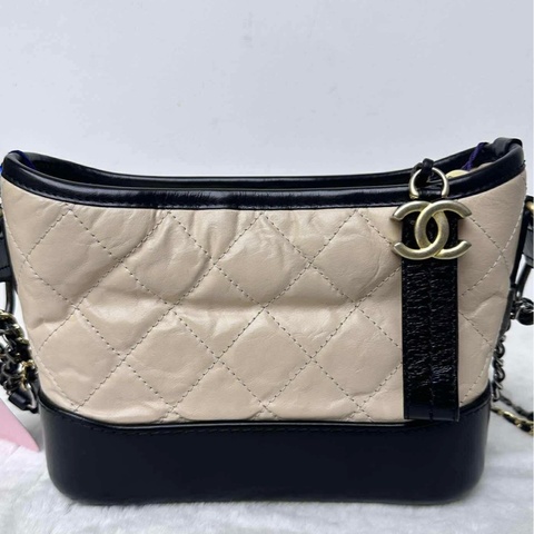 Chanel V 出清售 Chanel 粉膚色流浪包 小號（20cm）香奈兒流浪包 20小號 粉膚色 米色