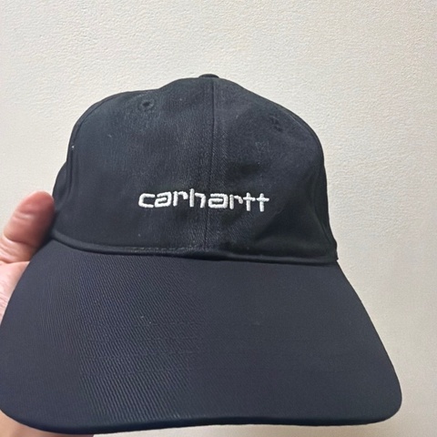 Carhartt 黑色 棒球帽 （皮釦）