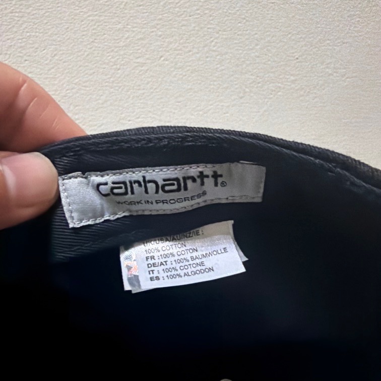 Carhartt 黑色 棒球帽 (皮釦)-2