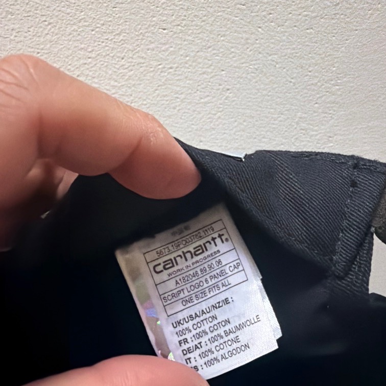 Carhartt 黑色 棒球帽 (皮釦)-4