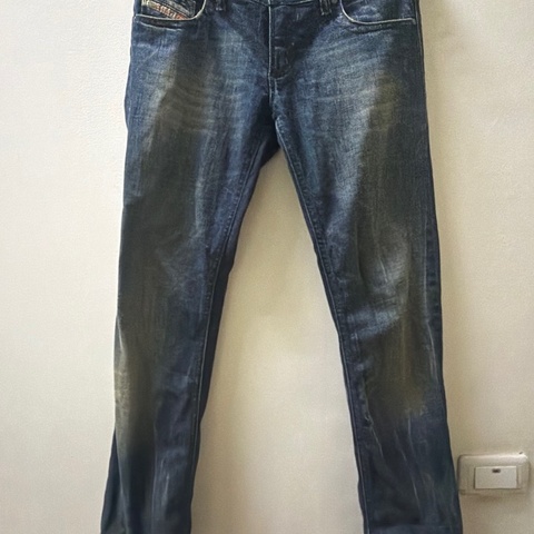 Diesel  Lowky Wash 008M9 牛仔長褲 28