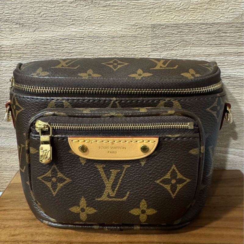 100% LV Mini Bumbag 芯片M82335-6
