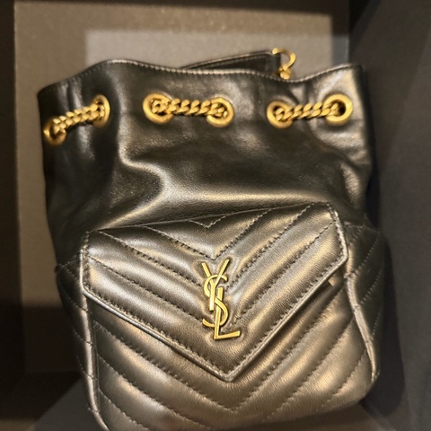 YSL小羊皮水桶包