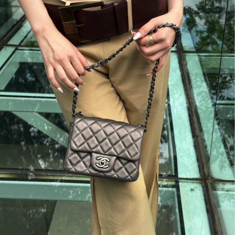 全配🈶購證❤️ 香奈兒 #金屬黑 #炭黑 #牛皮 #方胖子-0