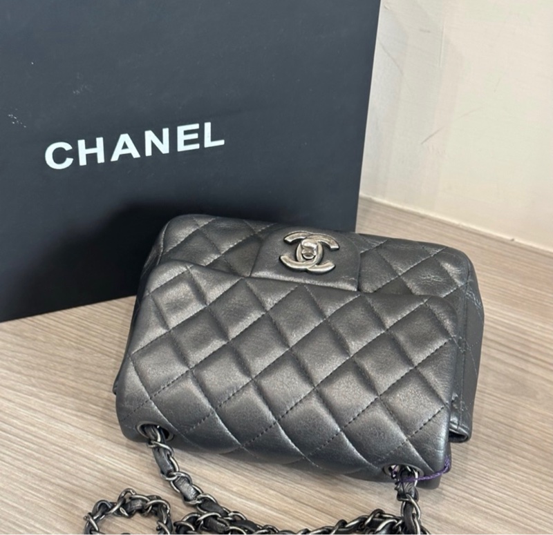 全配🈶購證❤️ 香奈兒 #金屬黑 #炭黑 #牛皮 #方胖子-9
