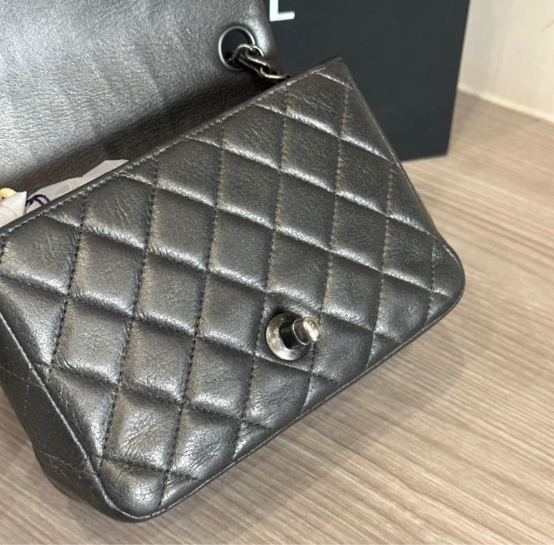 全配🈶購證❤️ 香奈兒 #金屬黑 #炭黑 #牛皮 #方胖子-13