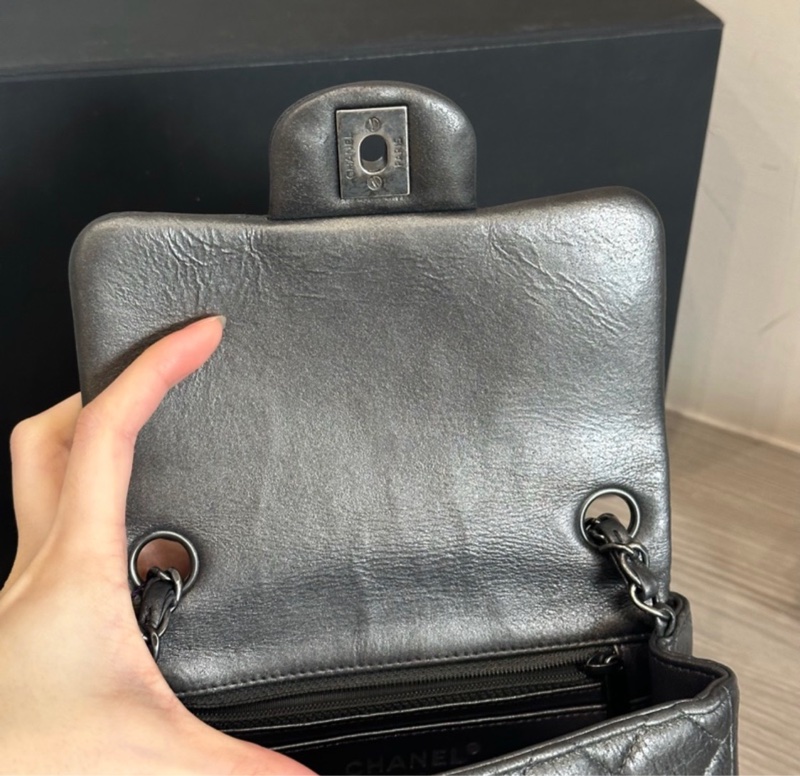 全配🈶購證❤️ 香奈兒 #金屬黑 #炭黑 #牛皮 #方胖子-15