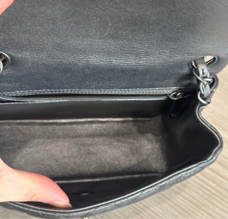 全配🈶購證❤️ 香奈兒 #金屬黑 #炭黑 #牛皮 #方胖子-16
