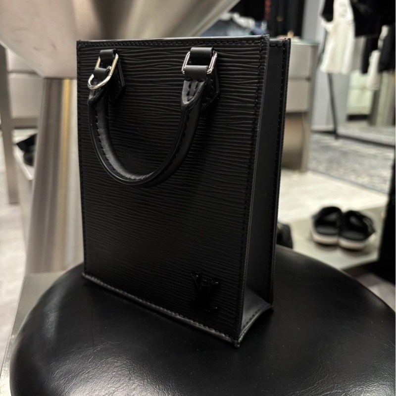 全新🌟Louis Vuitton LV Petit Sac Plat 迷你琴譜包-3