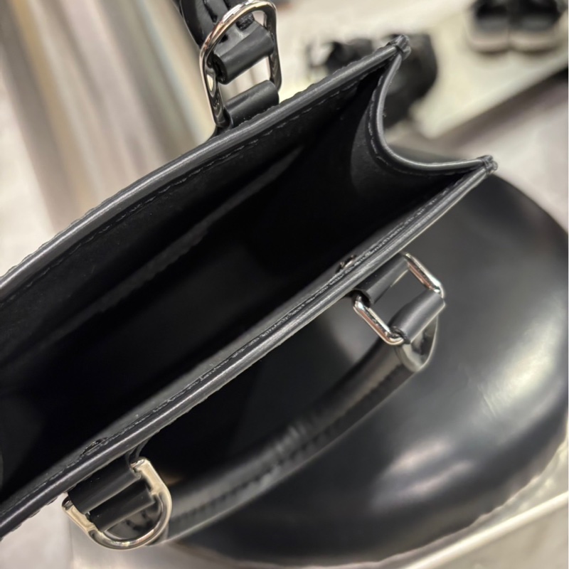 全新🌟Louis Vuitton LV Petit Sac Plat 迷你琴譜包-8