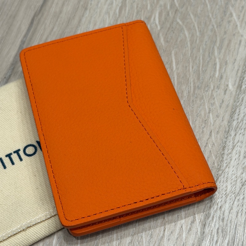 Louis Vuitton (LV) Aerogram 系列 Pocket Organizer（萬用）-1