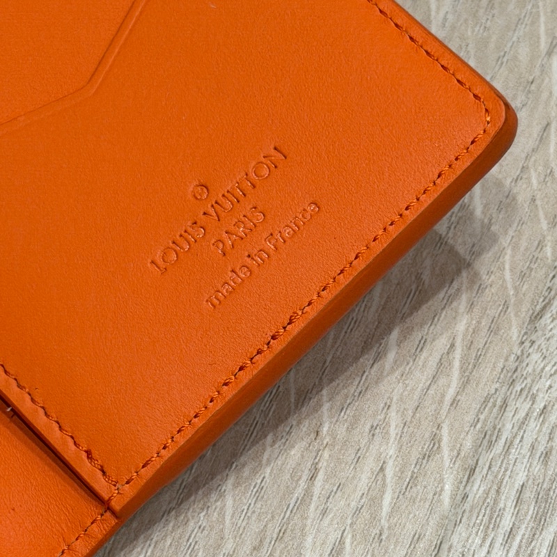 Louis Vuitton (LV) Aerogram 系列 Pocket Organizer（萬用）-7