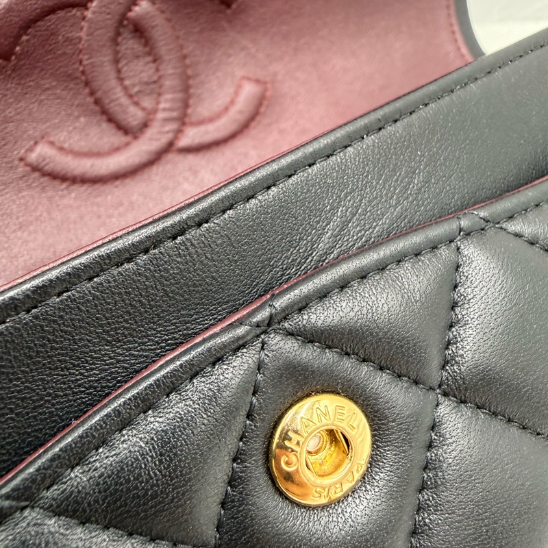 Chanel CF23 黑金羊 經典口蓋包 CF小號金扣金鍊 28開-7
