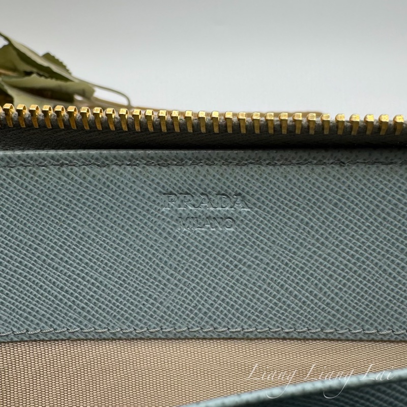 PRADA Saffiano 霧藍灰色拉鏈長夾-4