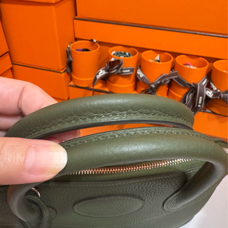 Hermes Bolide31 橄欖綠 框Q刻 🫒-2