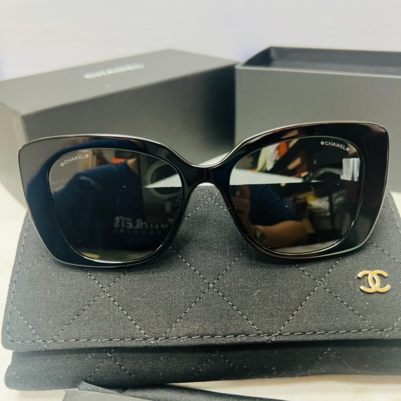 香奈兒黑字母墨鏡-0