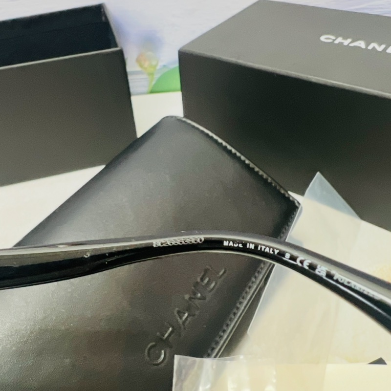 香奈兒黑字母墨鏡-2