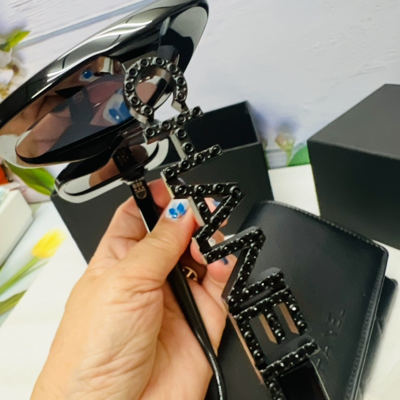 香奈兒黑字母墨鏡-3