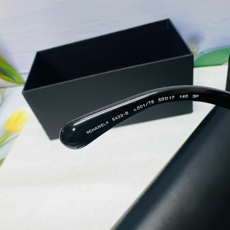 香奈兒黑字母墨鏡-7