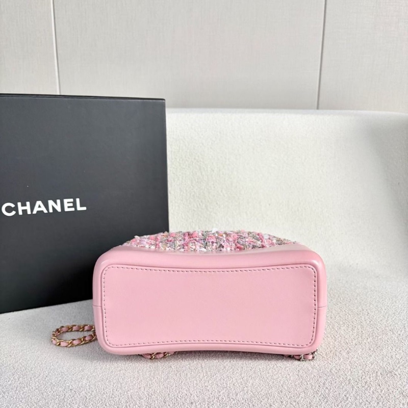 Chanel 毛呢流浪後背包粉色 仿舊銀扣 毛呢拼皮21*23*8  9新. 配件盒子 保卡 塵袋 說明書-3