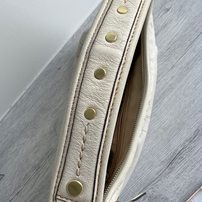 coach 白色腋下包-19