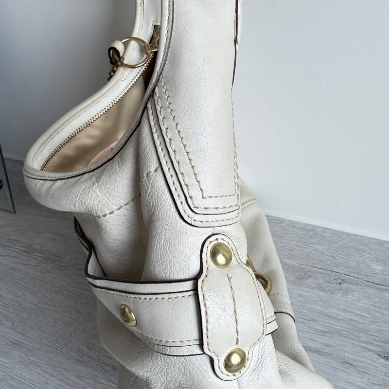 coach 白色腋下包-20