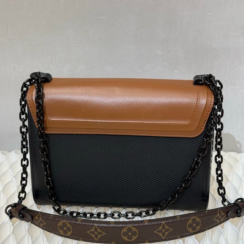 lv 鄧紫棋同款扭扭包 芯片款 23.0x 17.0x 9.5 cm 98新配件塵袋-5