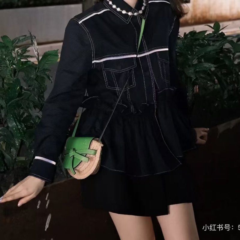 LOEWE 綠色草編拼皮 mini gate肩背斜背馬鞍包 19*13*8 98新配件塵袋-1