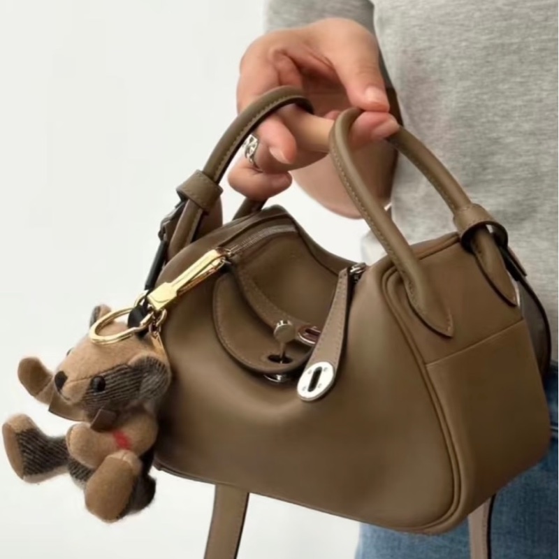 Hermes mini lindy 威瑪犬米色 有購證/盒/塵-8