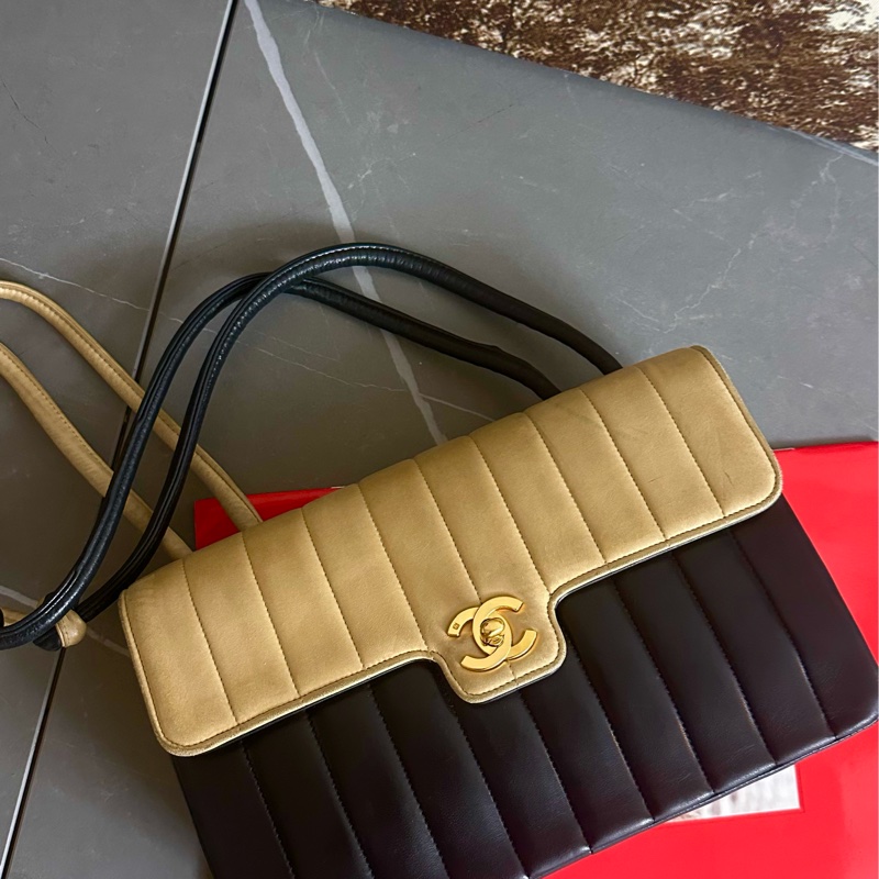 🩵MYMluxurybag🩵 Chanel 古董袋 全皮袋 米黑雙色-7