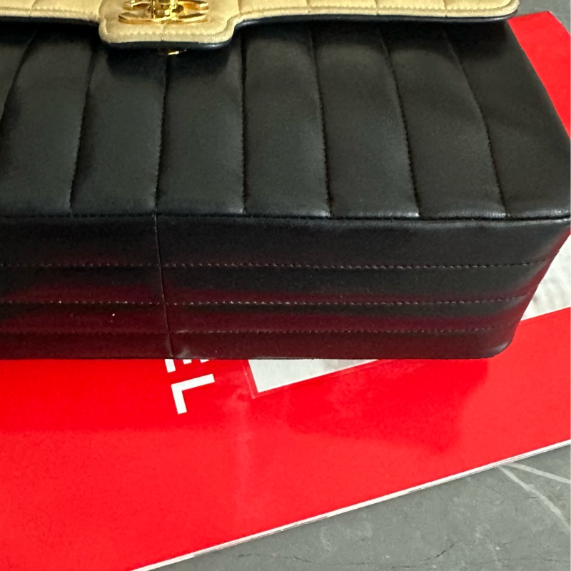🩵MYMluxurybag🩵 Chanel 古董袋 全皮袋 米黑雙色-11