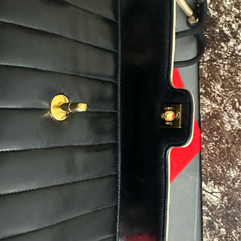 🩵MYMluxurybag🩵 Chanel 古董袋 全皮袋 米黑雙色-41