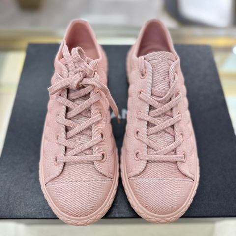 閒置未使用 Chanel/香奈兒粉色餅乾鞋+尺寸38碼 帆布材質板鞋