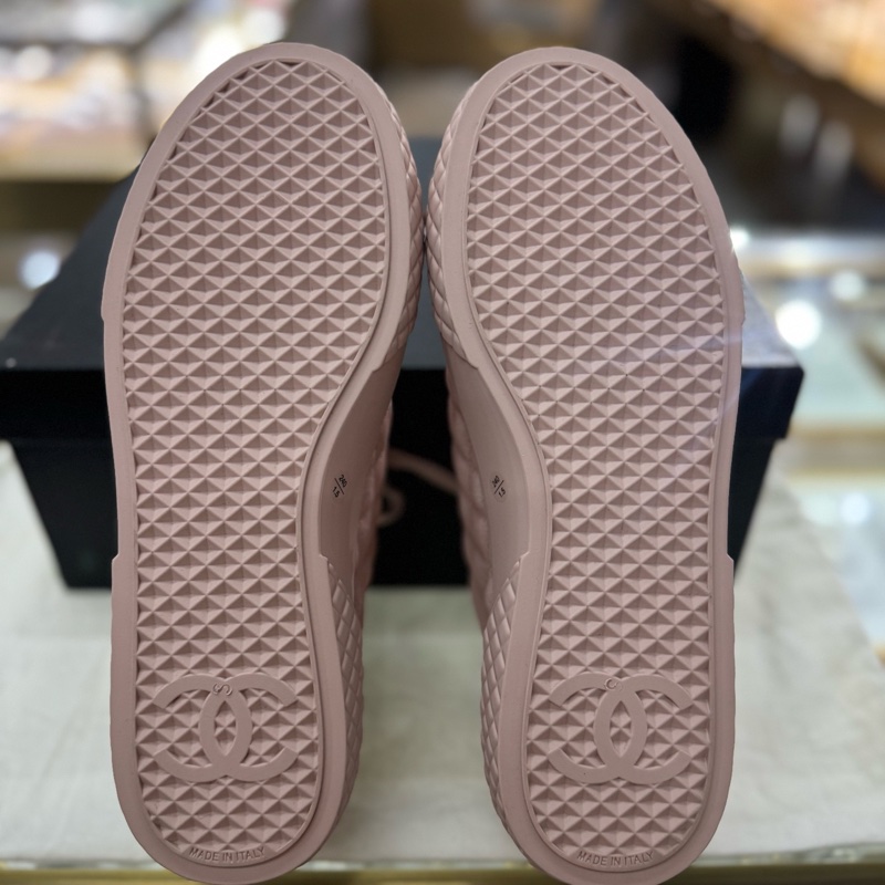 閒置未使用 Chanel/香奈兒粉色餅乾鞋+尺寸38碼 帆布材質板鞋-6