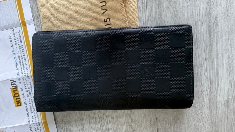 LV 黑格紋牛皮壓紋長夾Louis Vuitton-2