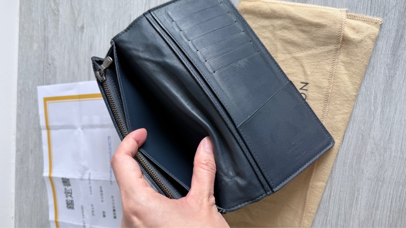 LV 黑格紋牛皮壓紋長夾Louis Vuitton-16