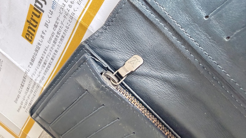 LV 黑格紋牛皮壓紋長夾Louis Vuitton-19