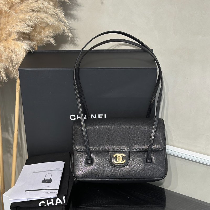 CHANEL 26P Preppy coco粒面牛皮單肩包 - 小號黑金-9