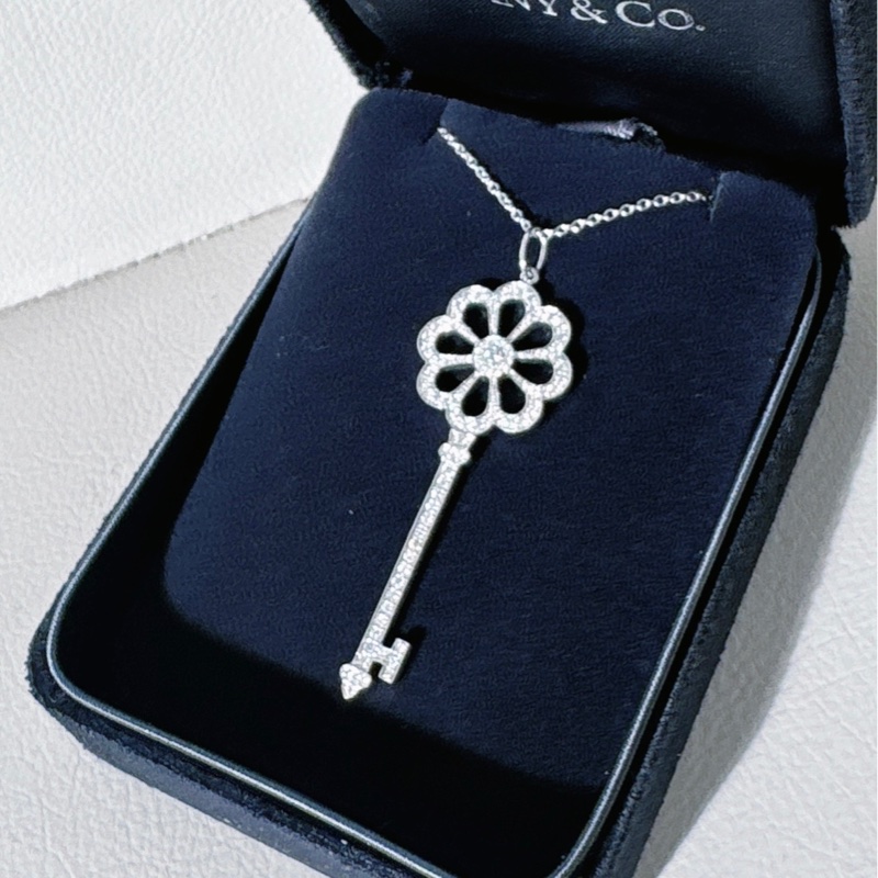 Tiffany 蒂芙尼 keys花朵鑰匙吊墜-3