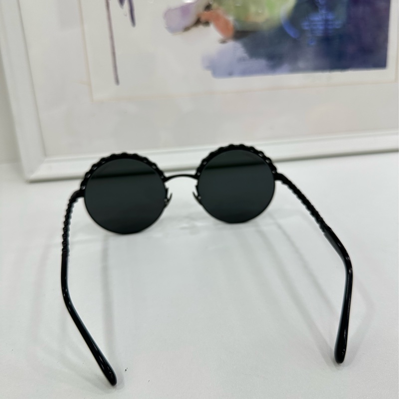 Chanel 香奈兒 皮穿鏈logo圓形墨鏡-3