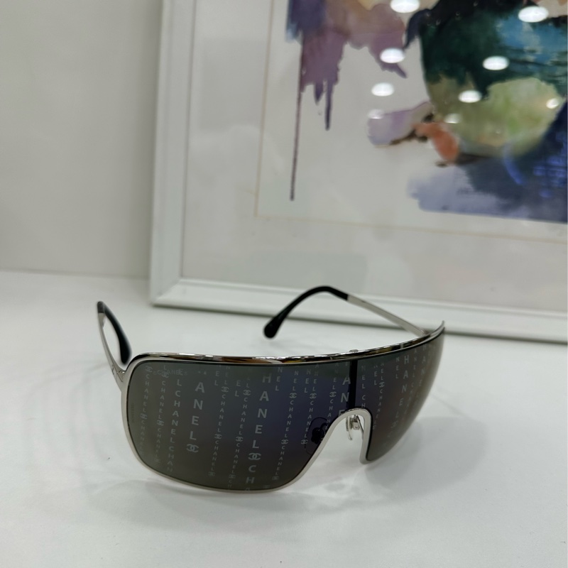 Chanel稀有款滿logo ,y2k千禧辣妹 彈幕logo擋風滑雪墨鏡-1