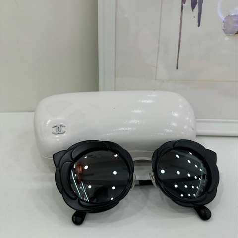 Chanel香奈兒黑色山茶花 墨鏡 墨鏡